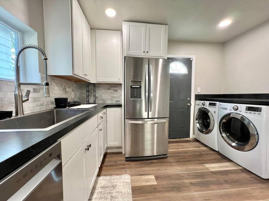 Modern Style Home Near Dt Indy & Major Attractions Indianapolis Dış mekan fotoğraf